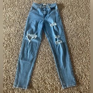 Womens Levis Mom Jeans